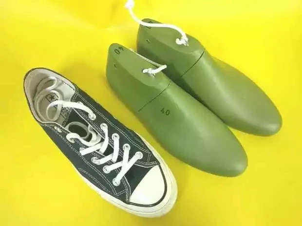 Men low canvas shoes plastic shoe lasts