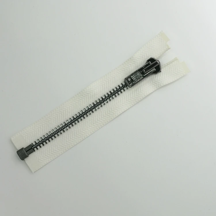 YKK ZIPPER Custom logo Clothing Black Metal Ykk Zipper Are Plated With Silver