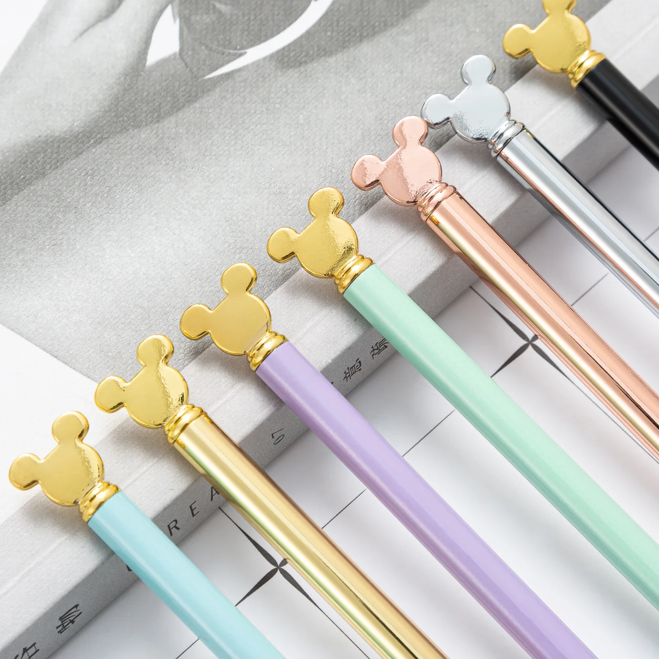 Animal head New Mickey Mouse Ballpoint Pen Creative cartoon student stationery metal pen Gold ballpoint pen