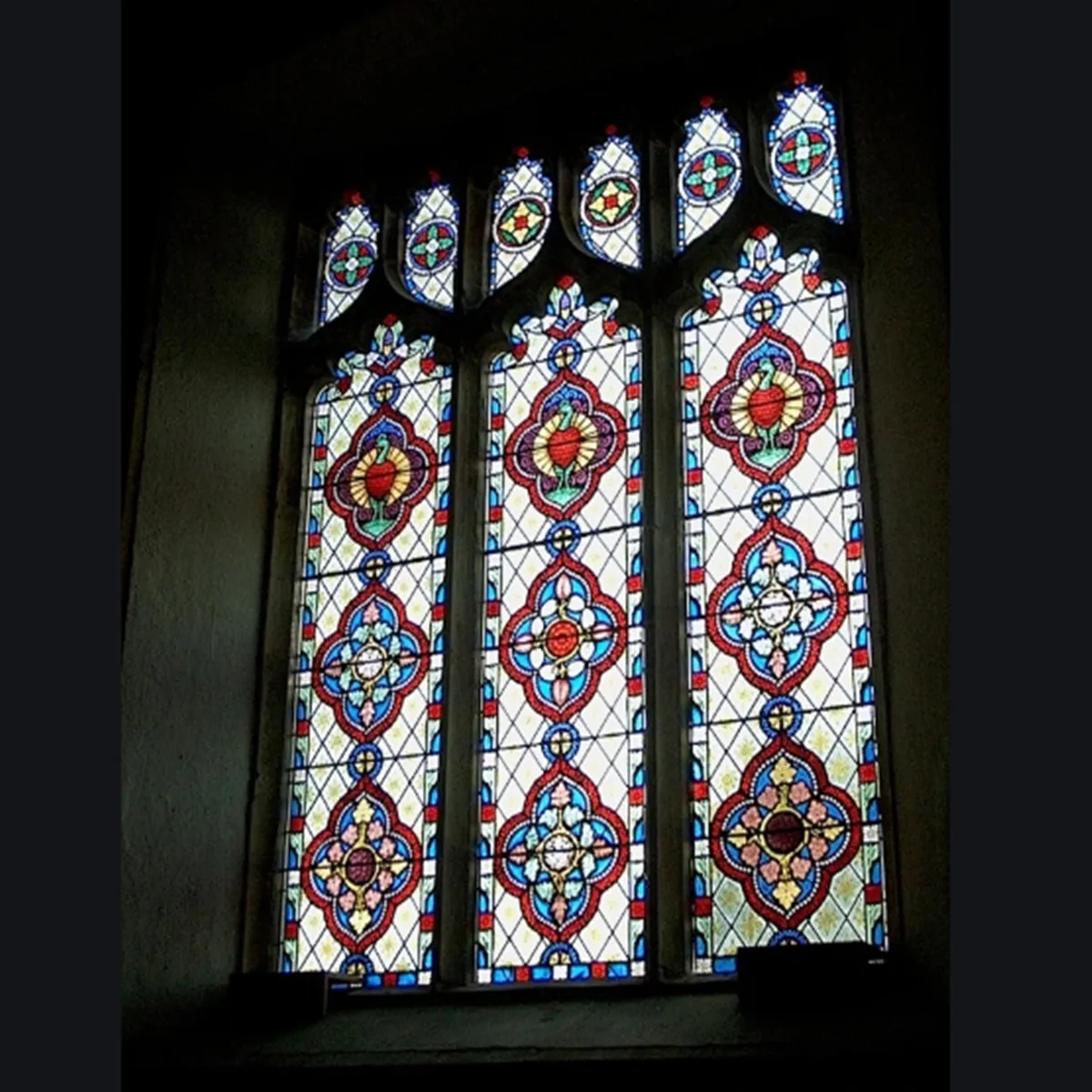 Customized Cathedral glass ceiling Design China Tiffany stained Art Colored Glass For Church Door Window