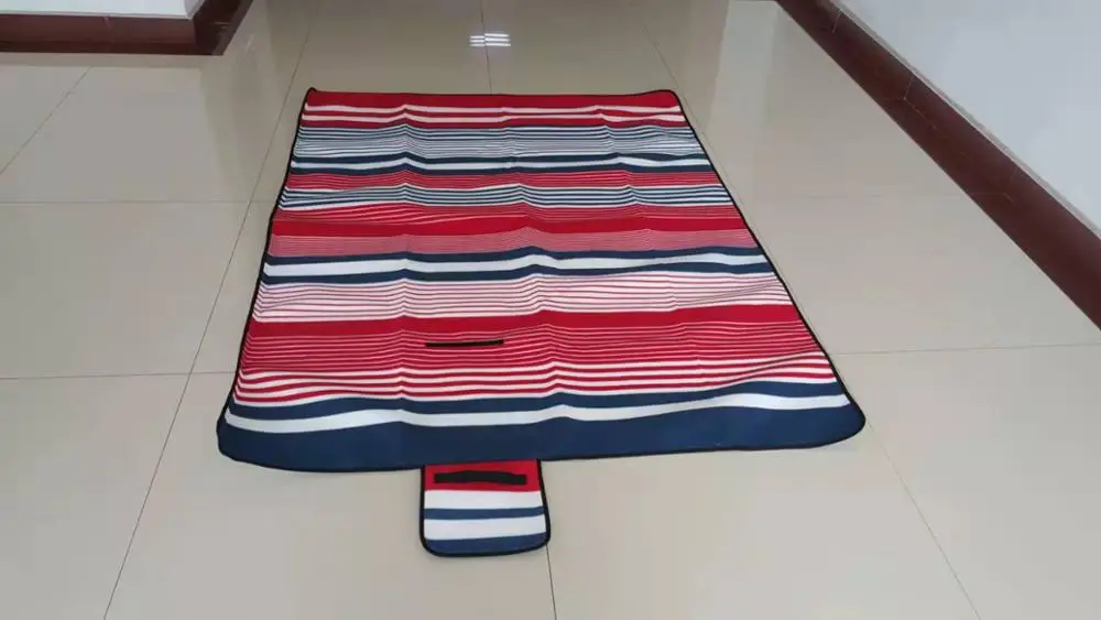 Picnic Blanket 150*200cm Fleece Outdoor Blanket with Waterproof Backing Portable