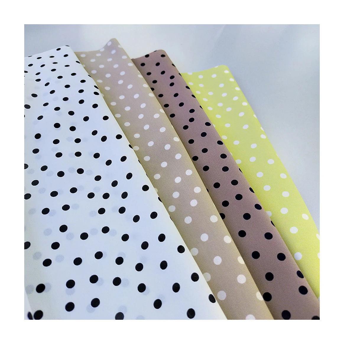 Beautiful good hand feel softness polyester material shirt fabric