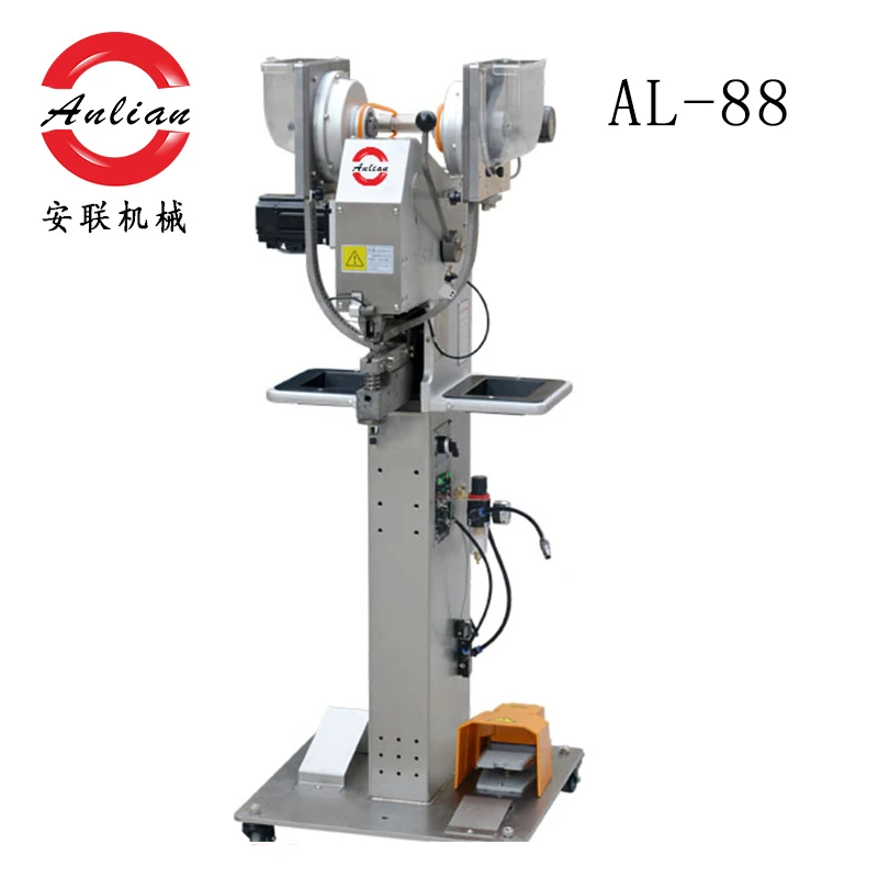 Automatic punching machine sewing snap button plastic button riveting machine