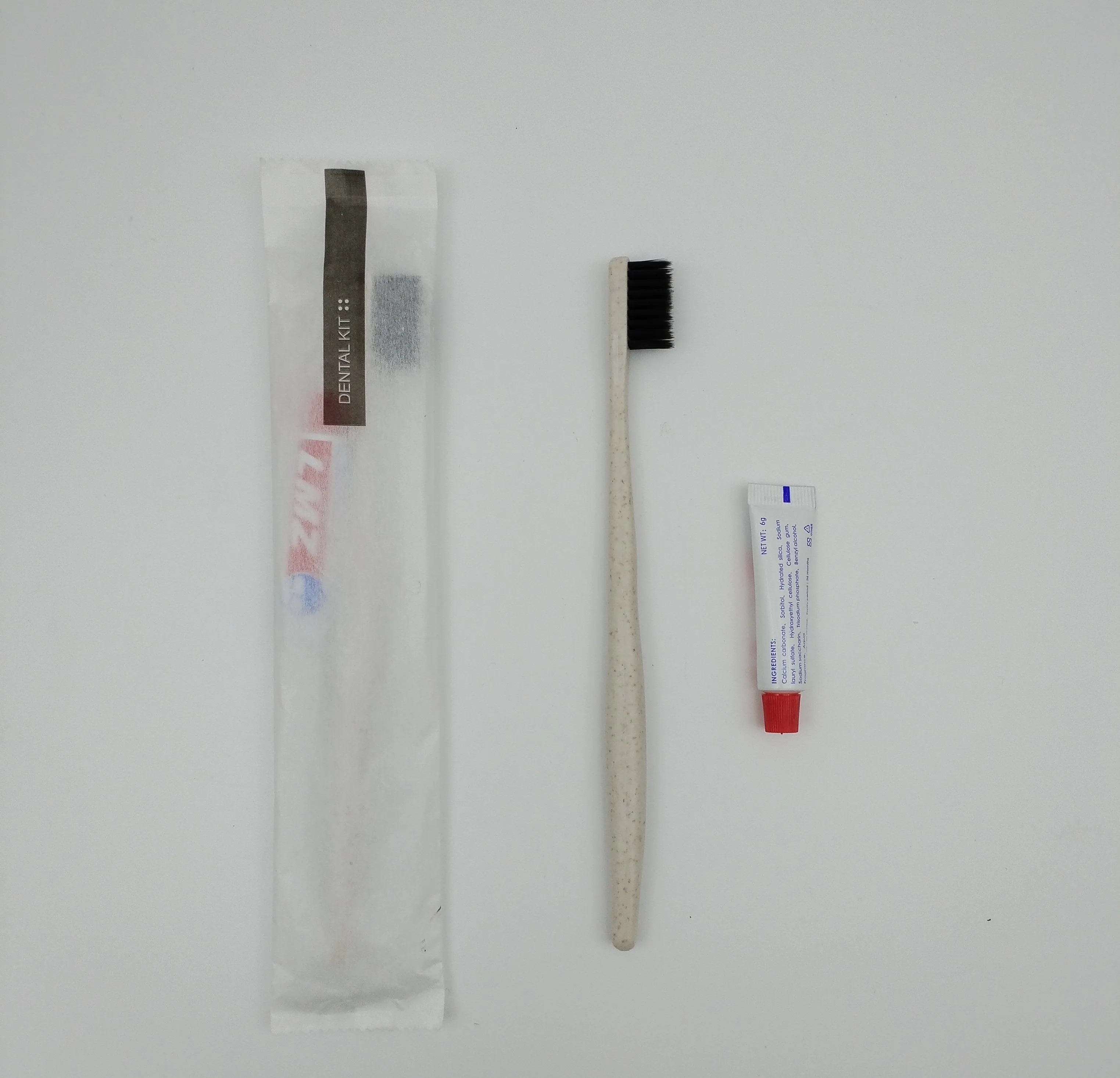Dubai Hotel Dry Amenities Disposable Dental Kit with Waterproof Paper Packing Hotel Toothbrush with LMZ Toothpaste-In Stock