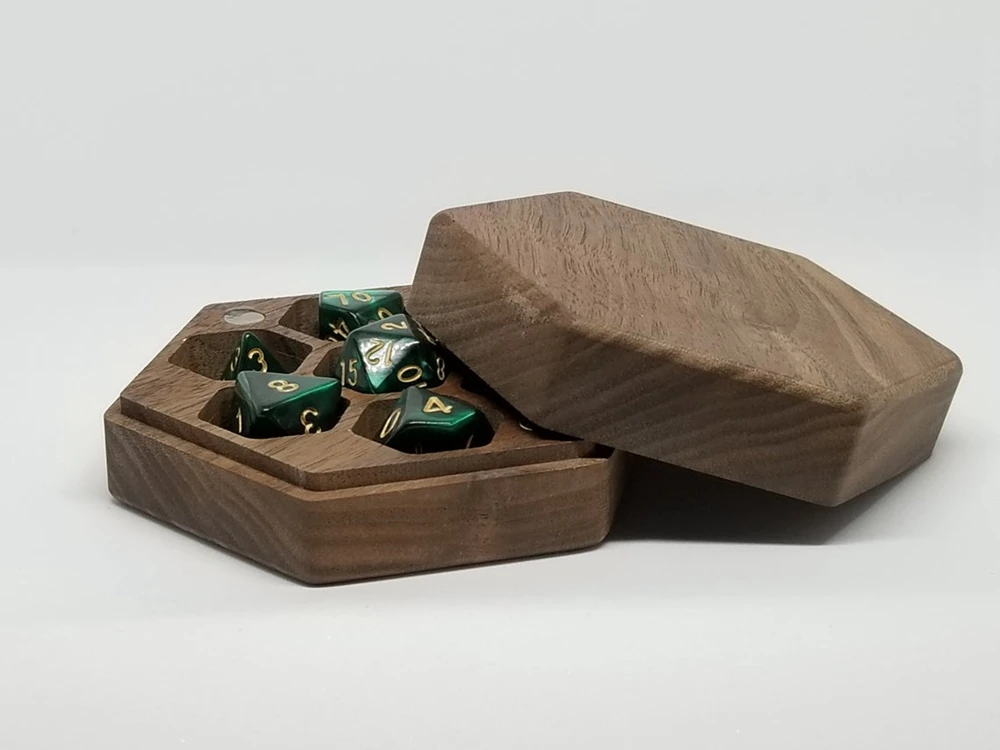 Laser Engraving Available Walnut Wood Honeycomb Hexagonal Hardwood Dice Box