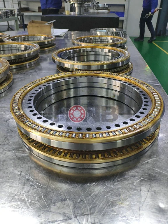 Rotary table bearing YRT580 for milling head or precision slewing ring bearings for 5 axis CNC Machine tools 580mm*750mm*90mm