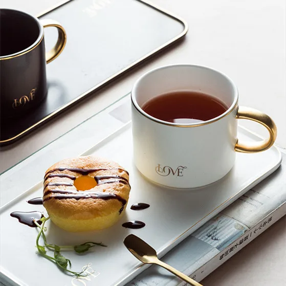 
exquisite gold rim glossy green bulk cup and saucer sets / coffee porcelain cup and saucer set for gift 