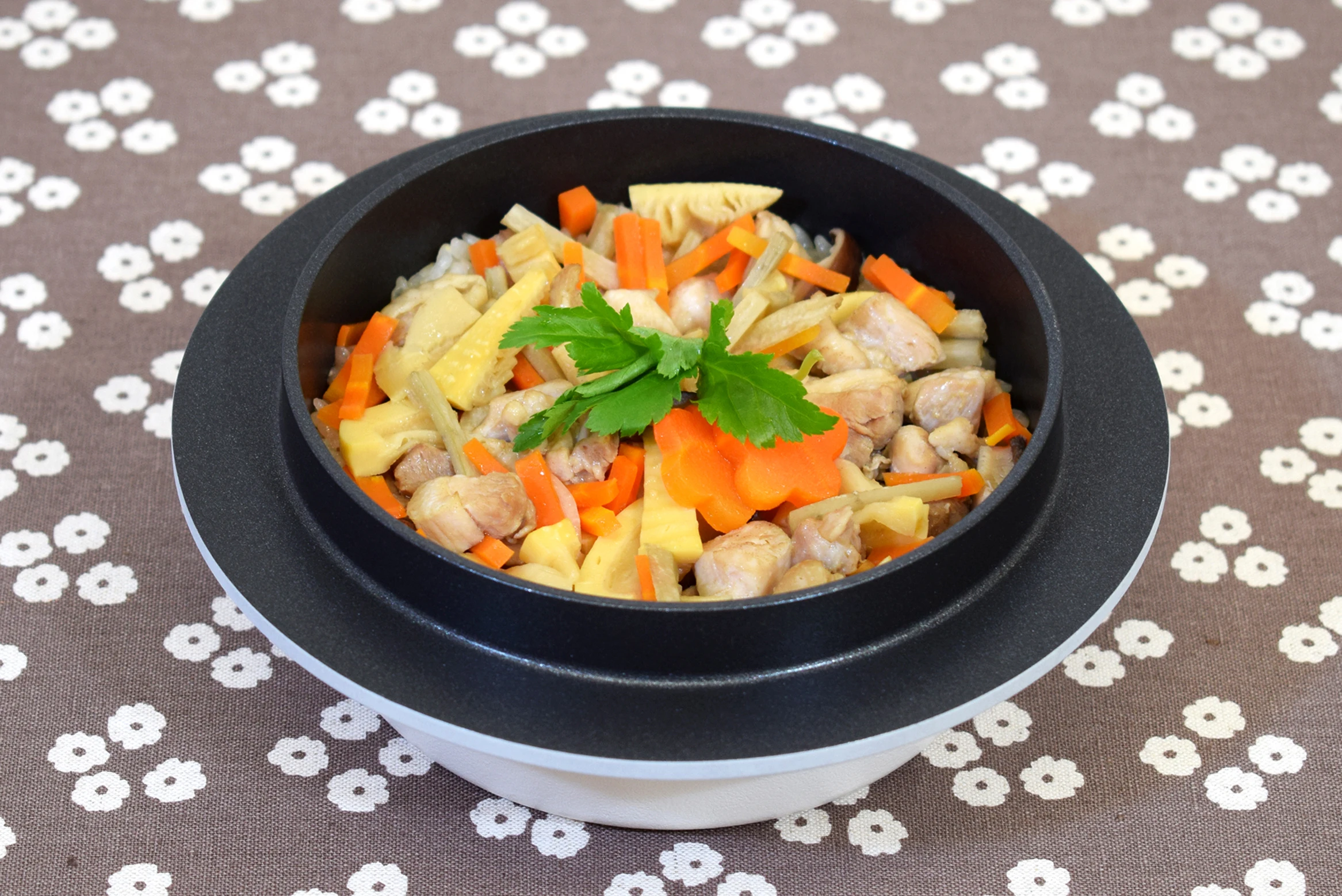Продажа многофункциональной рисоварки для приготовления вкусного и