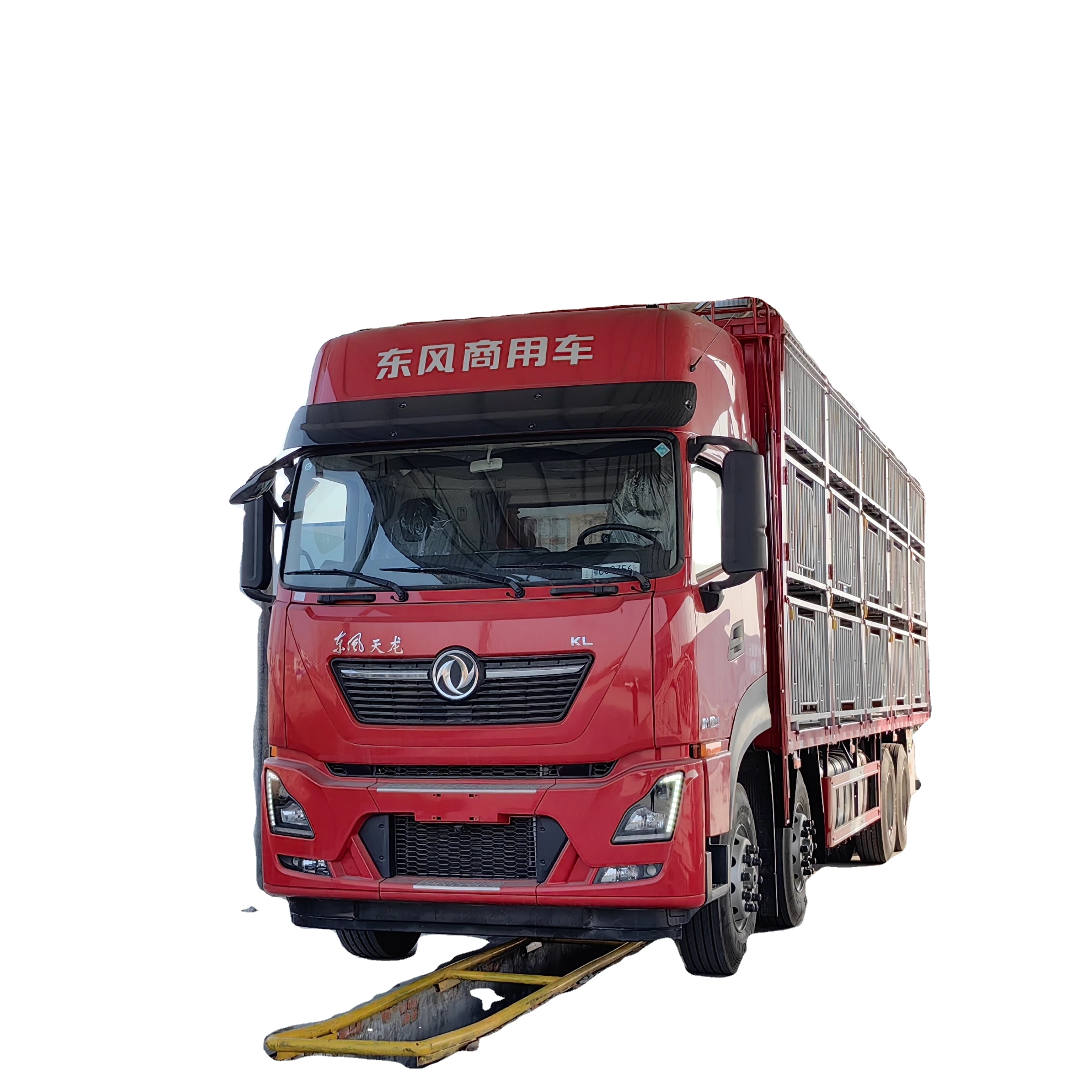 New FOTON AUMAN 170HP 6.67M Livestock And Poultry Transport Truck 4x2 Animal Pig Carrier Trucks