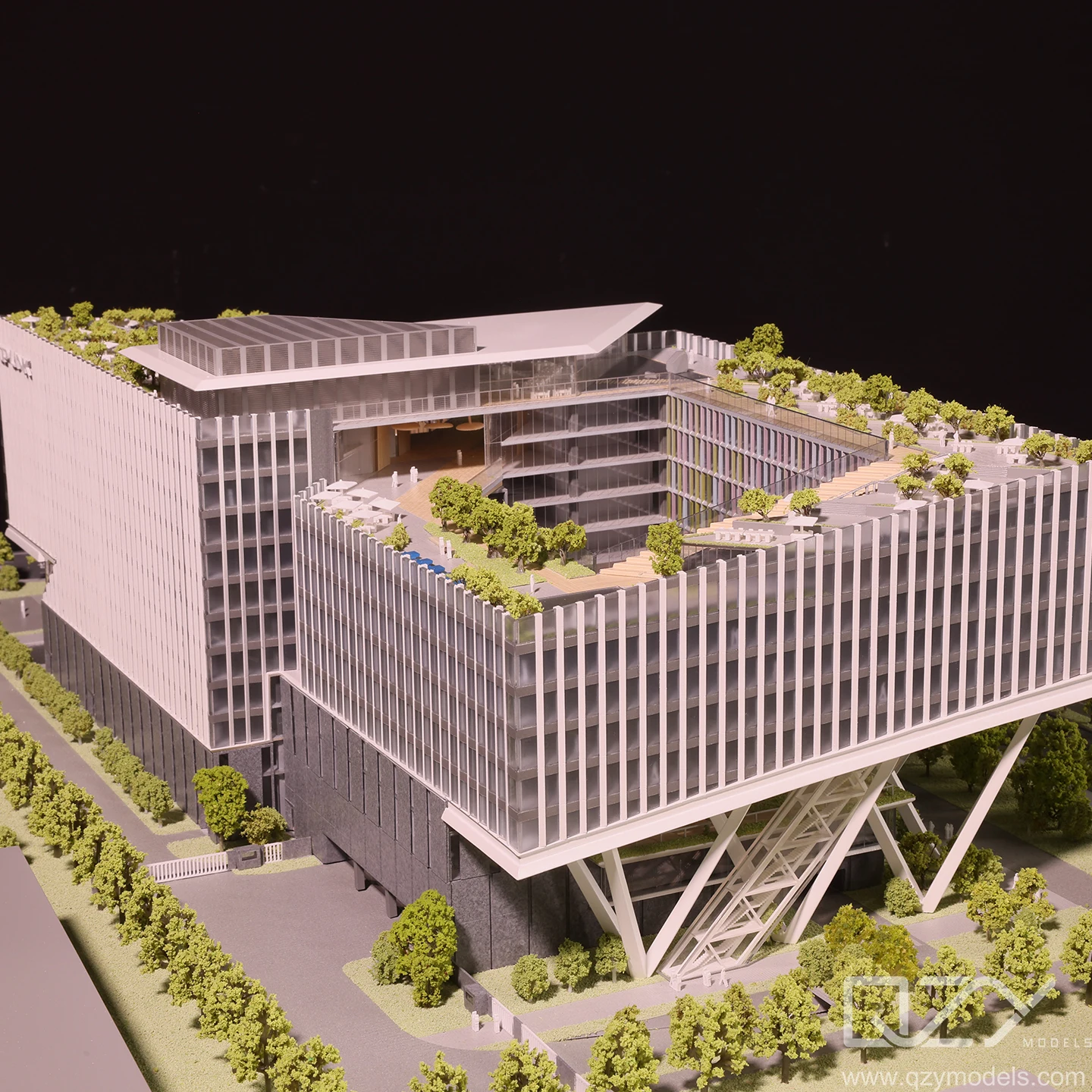 TP-LINK KPF-1/300 Modern Design Style Hangzhou Headquaters Model with 3D Solution Capabilities