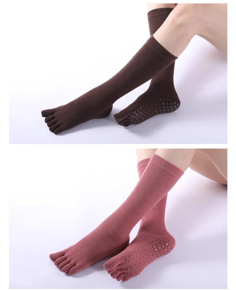 Custom long tube Yoga socks five finger dispensing socks