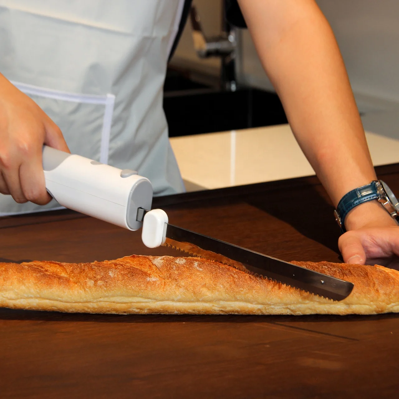 Wholesale bulk cheap 8 inch kitchen and steak chef carving knife with plastic handle stainless steel Electric knife