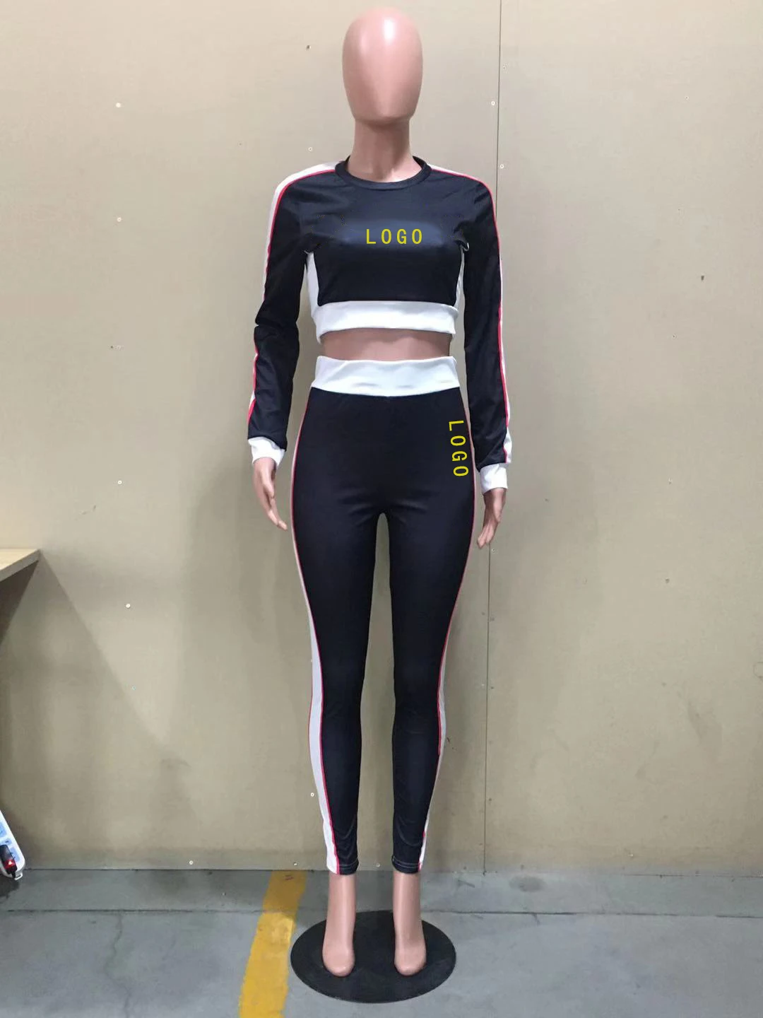 2021 Wholesale Crop Top And Pants Tracksuits Women Sportswear Casual Matching Two Piece Set 2 Piece Set Women Clothing ethica