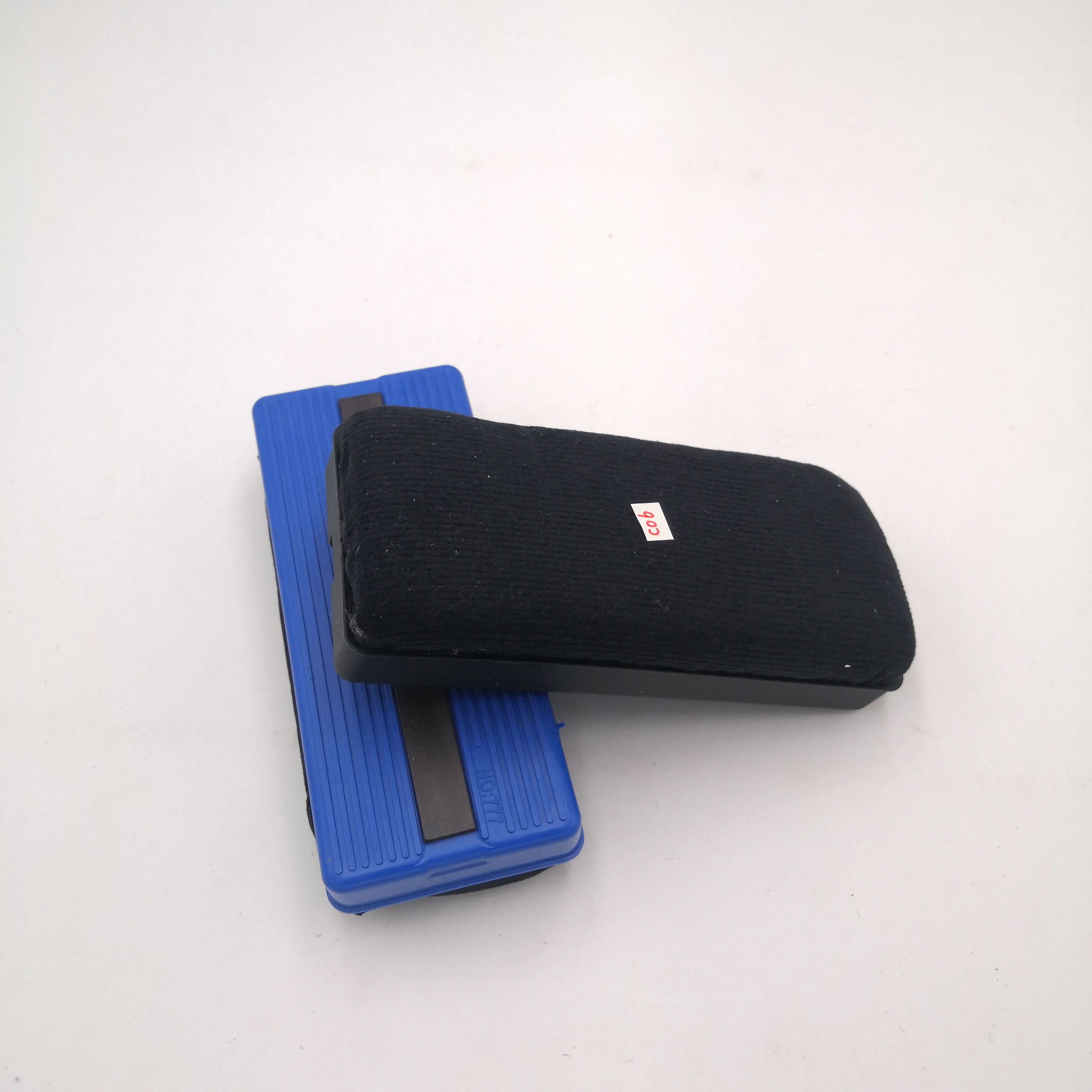 high quality plastic material retangular shape magnetic marker board eraser with magnetic stripes