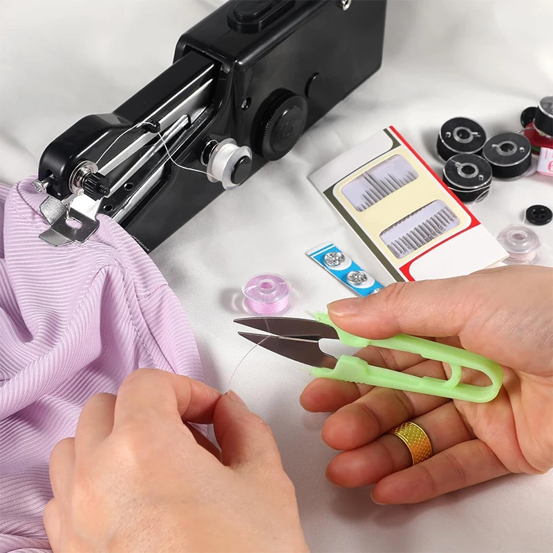 Factory Direct Sales Sew Spot Cloth Curtain Handy Stitch Pocket Mini Sewing Machine