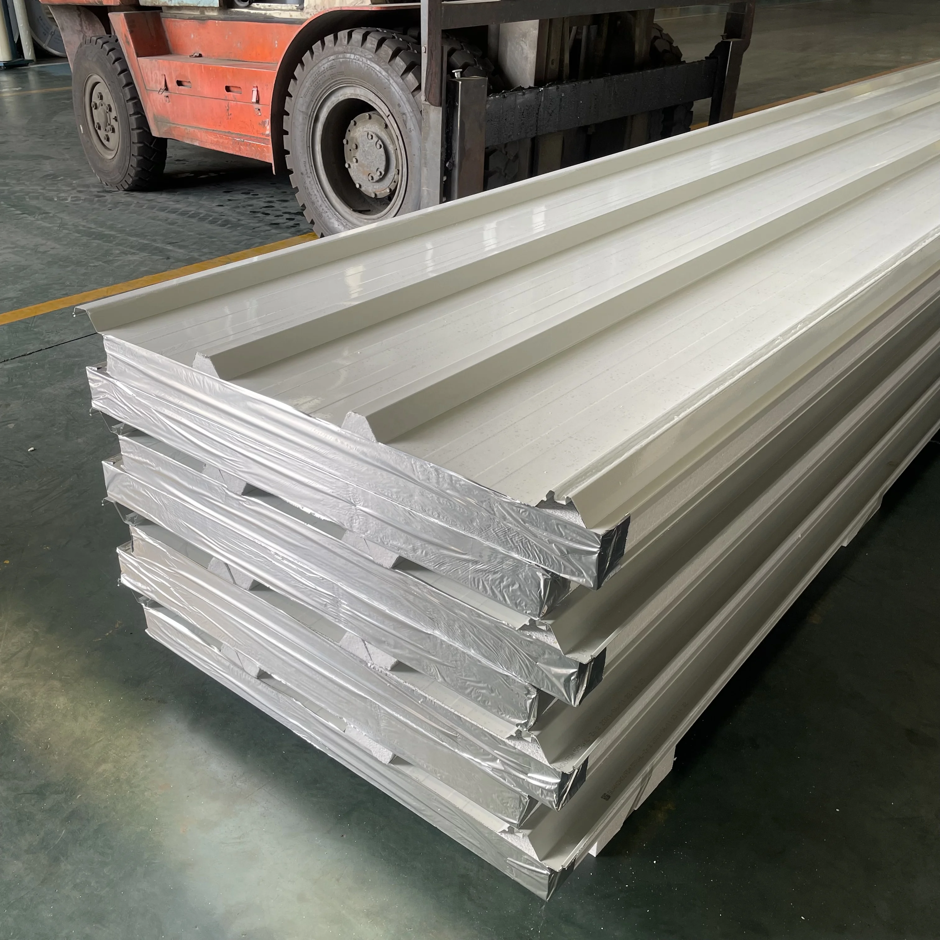 Used Polyurethane Insulated Panels EPS Sandwich Panels For Sale