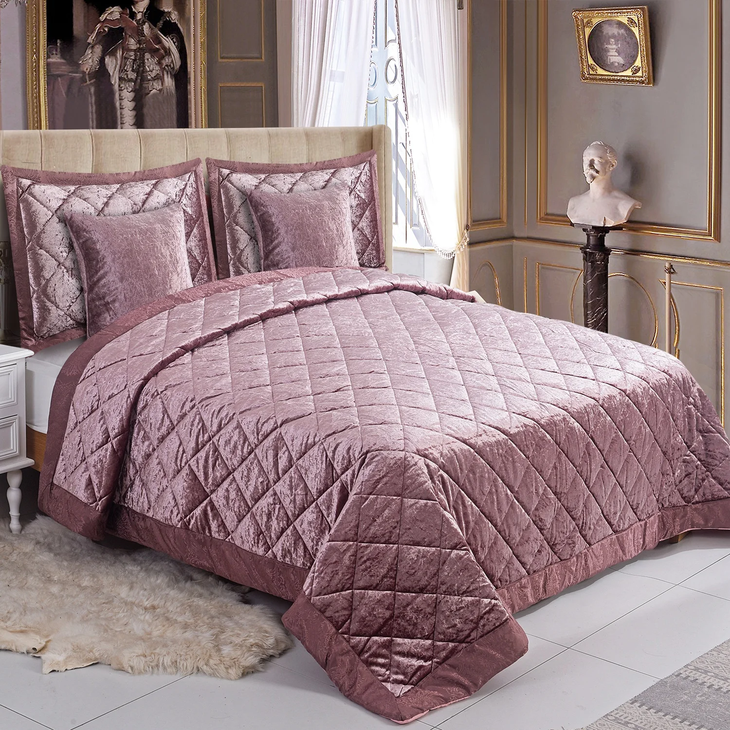 Luxury 3 Piece Comfortable Suit Warm Bedding Set Velvet Bed Spread Comforter Set