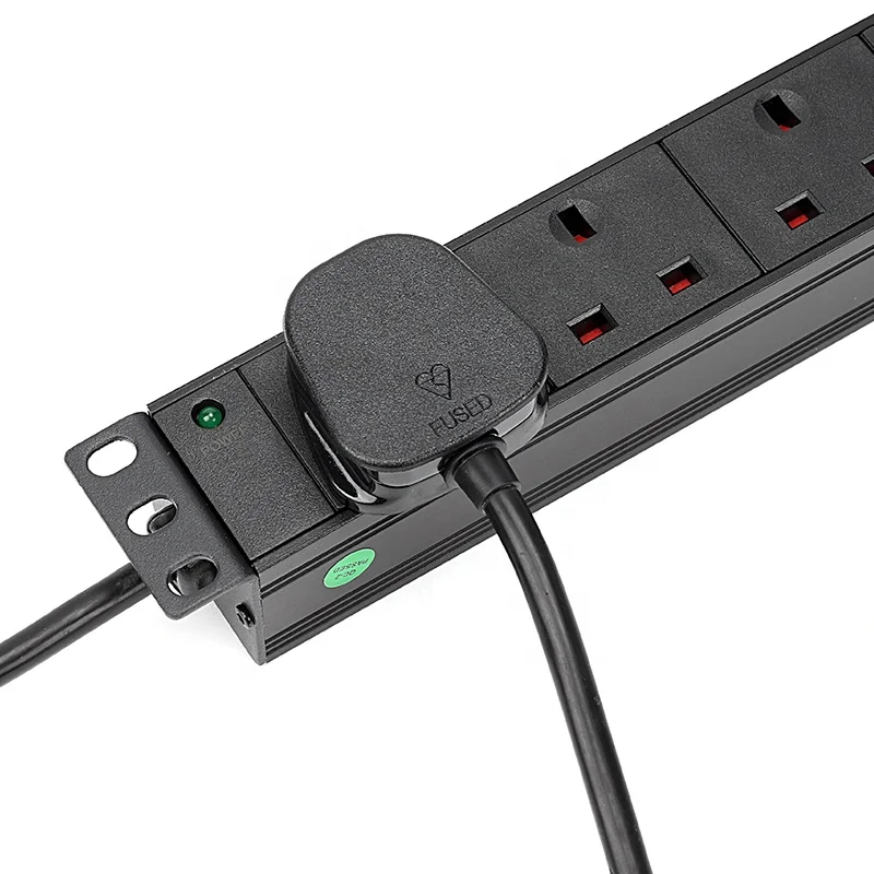 19 in UK type PDU Power Distribution Unit with Light Indicator Aluminum Alloy Case