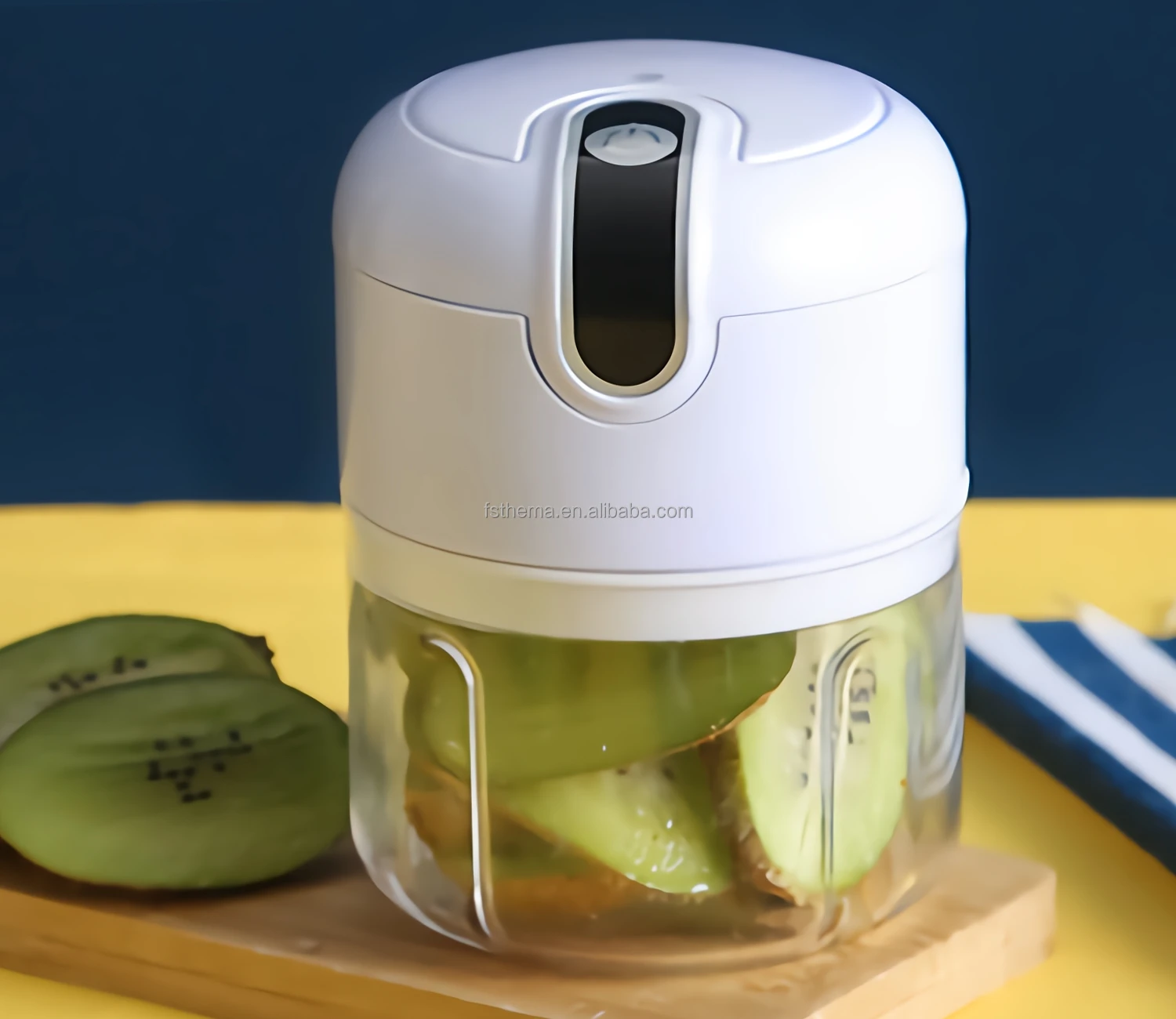 Low Price Portable Automatic Mini USB Charge Wireless Baby Food Meat Vegetable Blender Mixer Processor Slicer Chopper