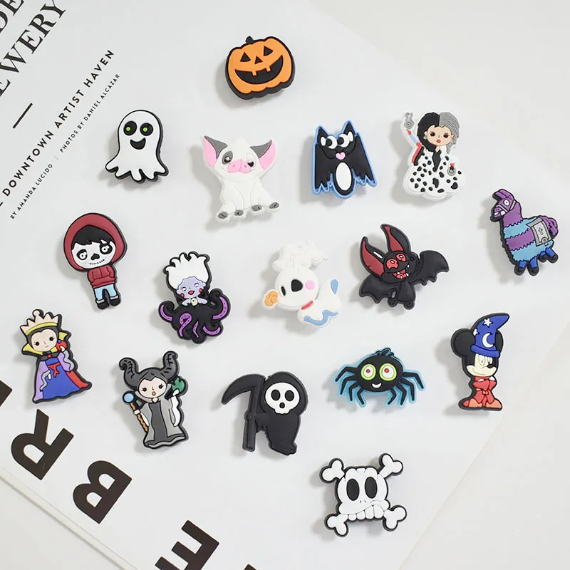 Hot Sell Halloween Style Pvc Funny Diy Cartoon Witch Shoe Accessories Decorations Fit Clogs Kids Gifts Shoe Charms