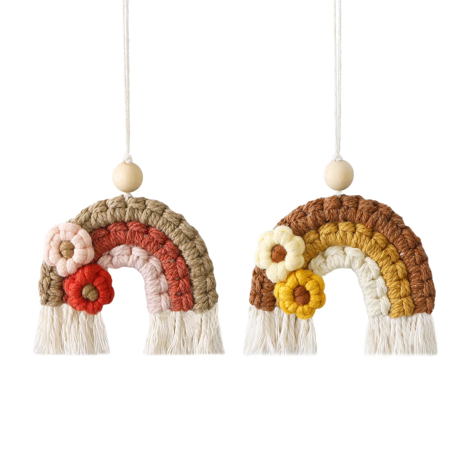2024 Wholesale Hand Woven Cotton Rainbow Charm Hanging Wall Decor Flower Daisy Ornament Macrame Hanging Car Perfume Diffuser