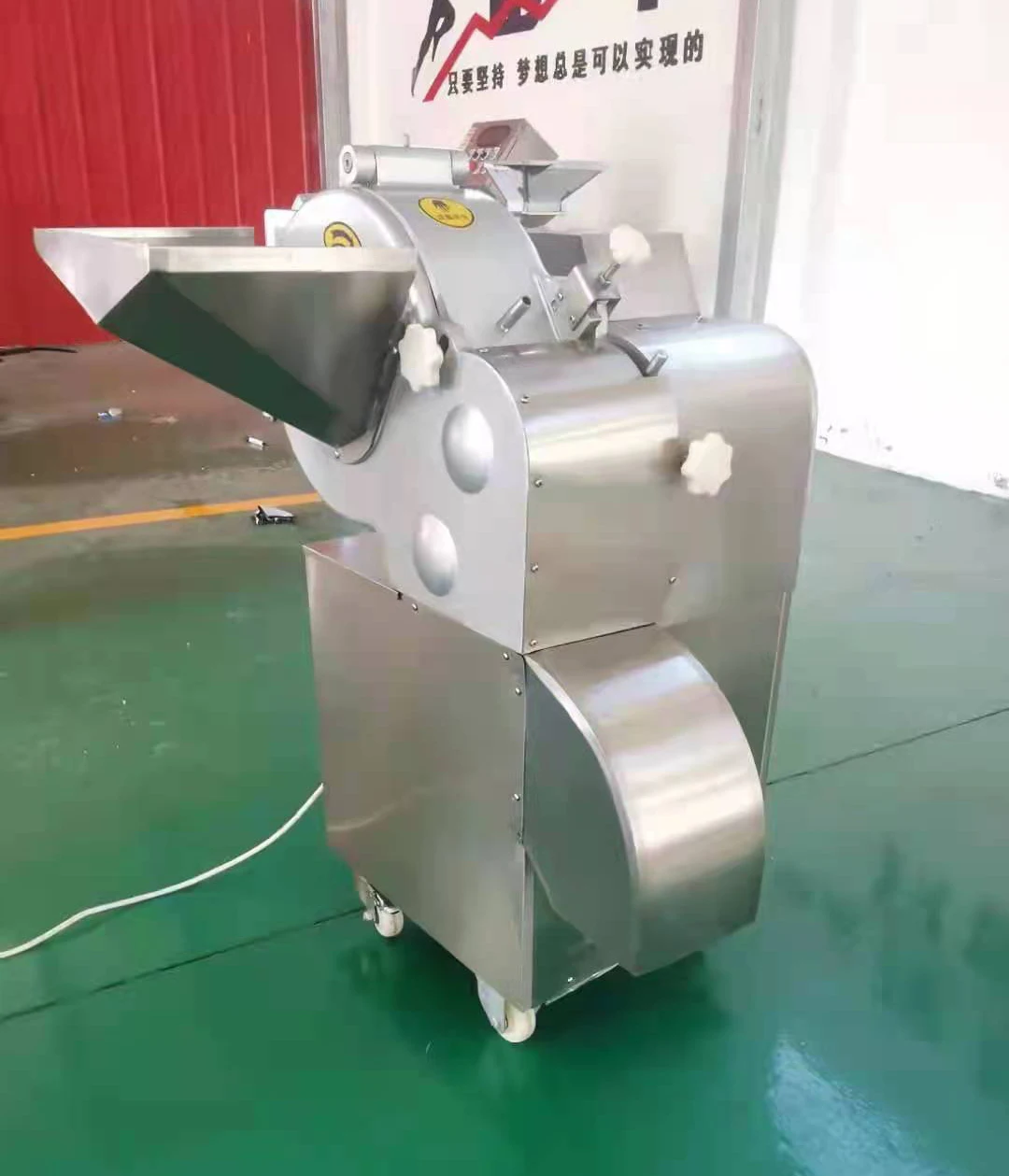 Fresh Boneless Chicken Breast Cube Dicer Dice Dicing Cutting Machine