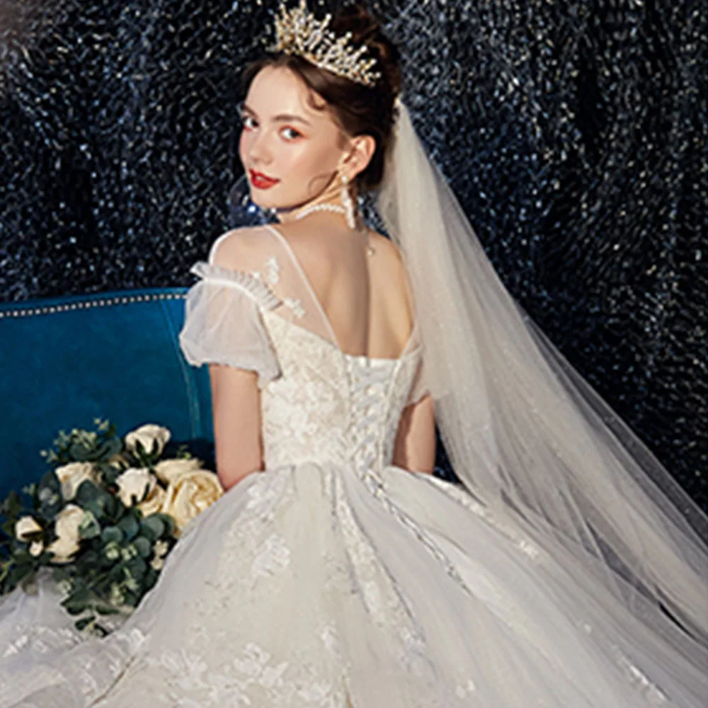 Pearls Sequins Lace Appliques Flowers Luxury Ball Gown Wedding Dress Vestido De Boda V-neck Short Sleeve Shiny Bridal