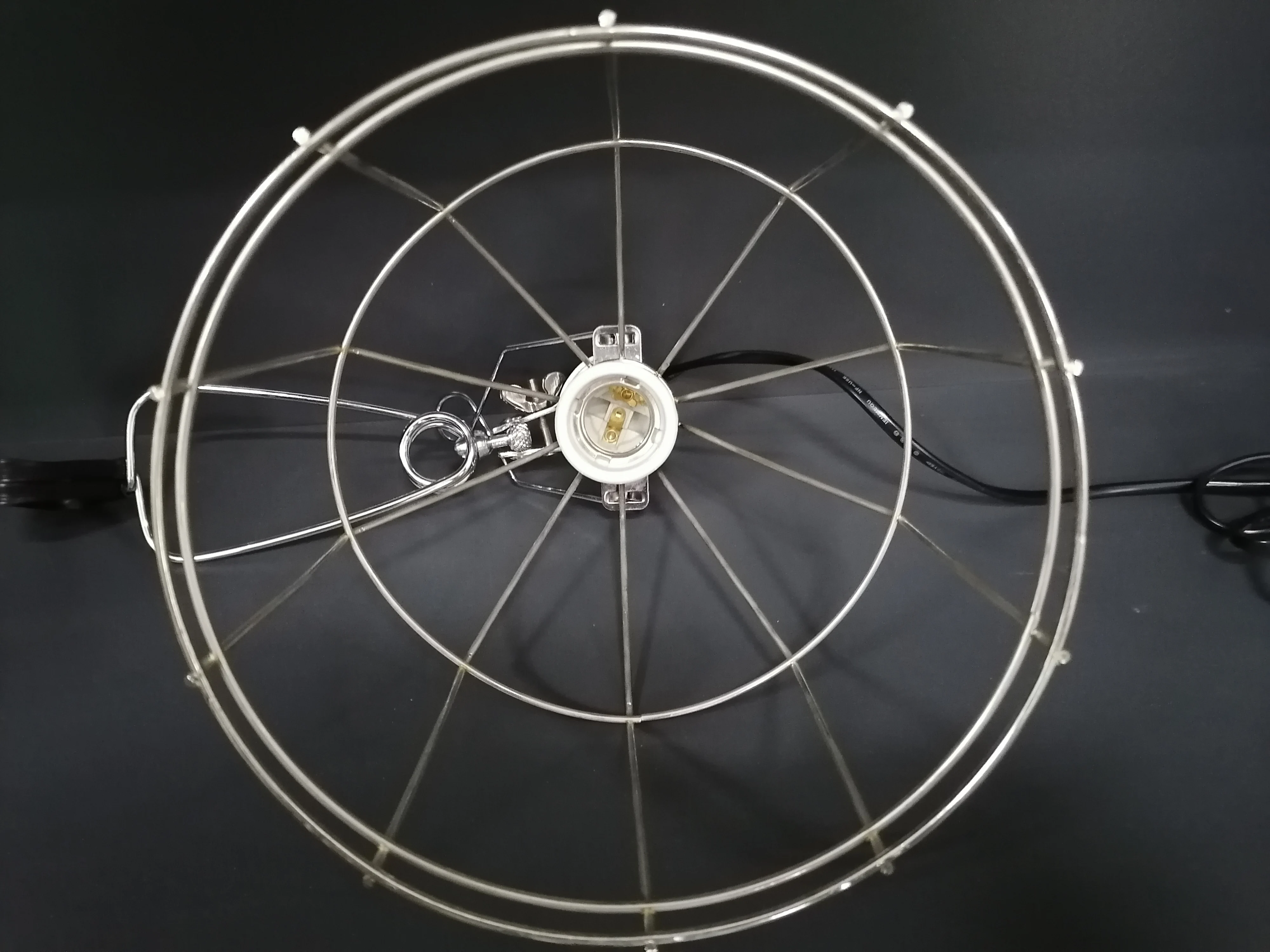 Hot Selling Flexible Grip Reptile Clamp Lamp with Safety Steel Cage