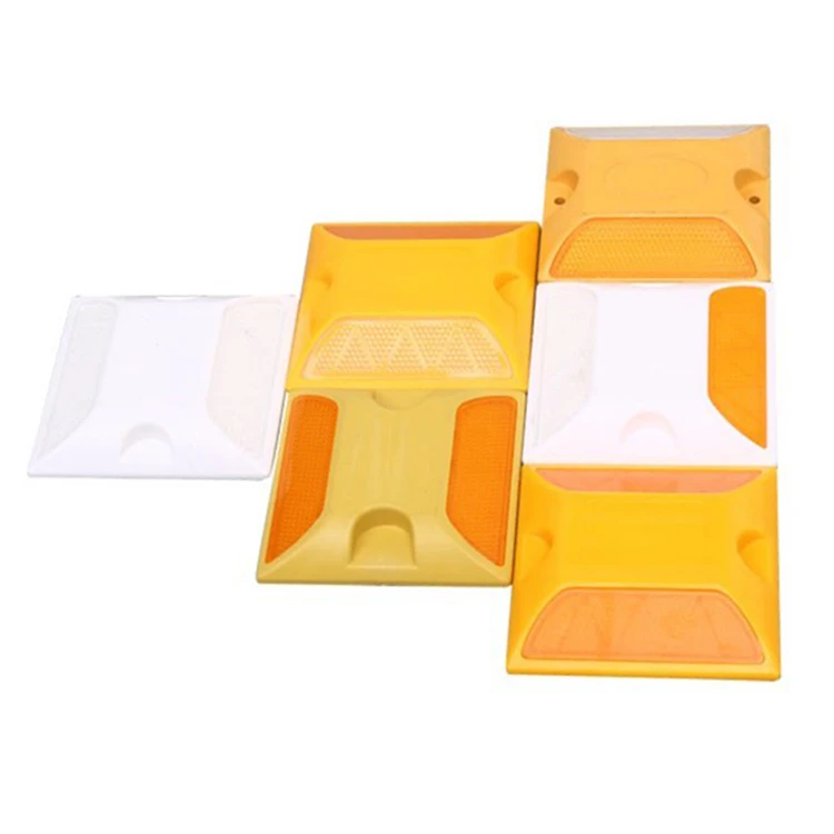 Plastic Traffic White Led Pc Road Studs Highway Reflective Markers Driveway Safety Solar Powered Underground Type Stud