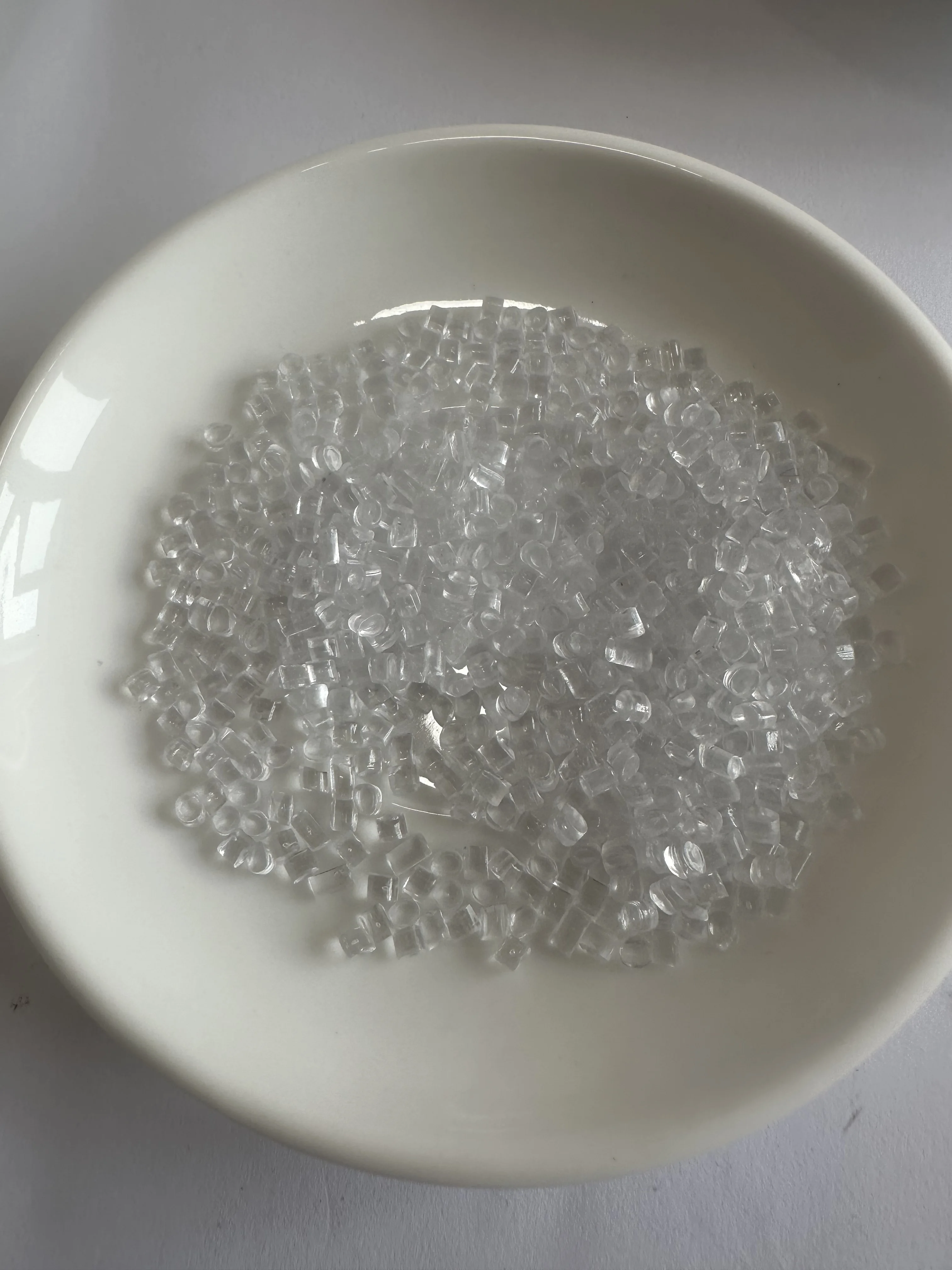 Taiwan Optical Grade Granules Virgin PC Resin (MD1500) for CD Manufacturing Machine