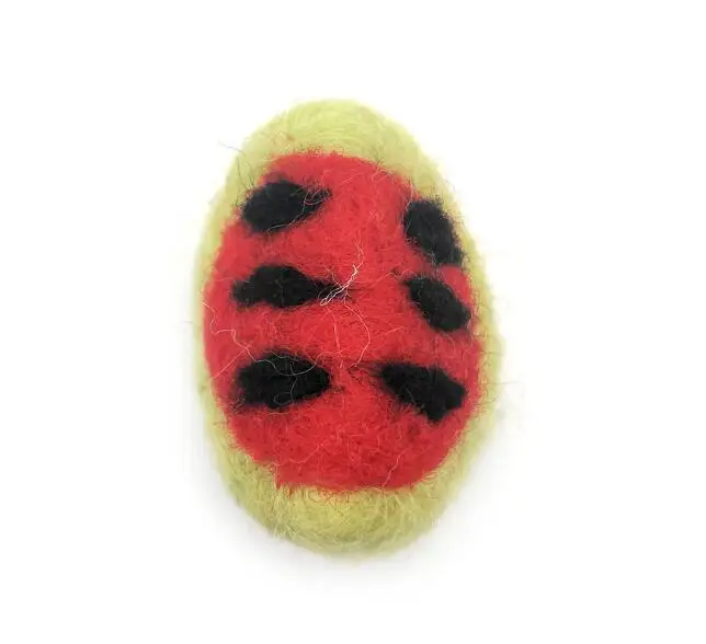 
Best selling Felt Kit DIY pig Needle Felting Craft felt ball toy kids playing crafts 