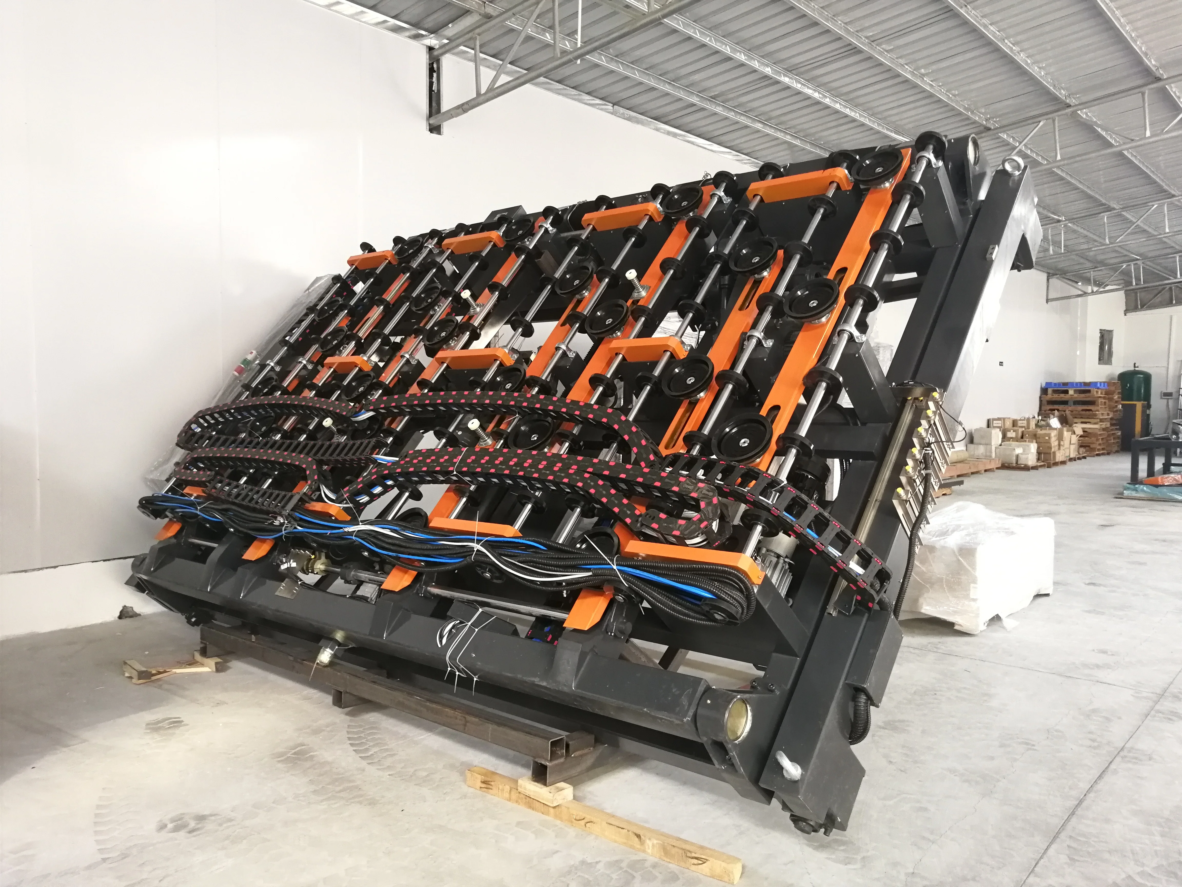 SANKEN высокоэффективный Высокоточный простой в эксплуатации станок для резки стекла с ЧПУ