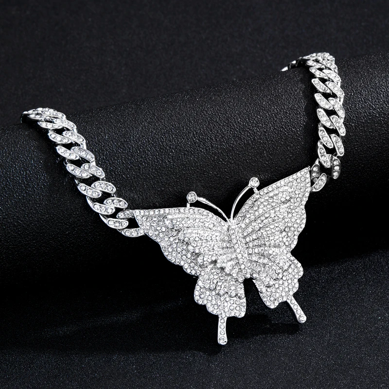 Yobetter Iced Out Luxury Butterfly Pedant Choker Necklace Women Charm Full Diamond Shiny Silver Gold Accessory