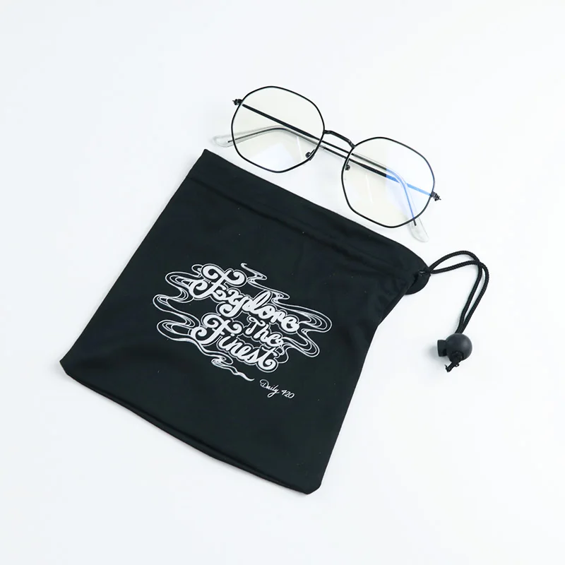 wholesale custom hot selling 100% polyester pouch microfiber glasses eyeglass sunglasses cleaning cloth poouch
