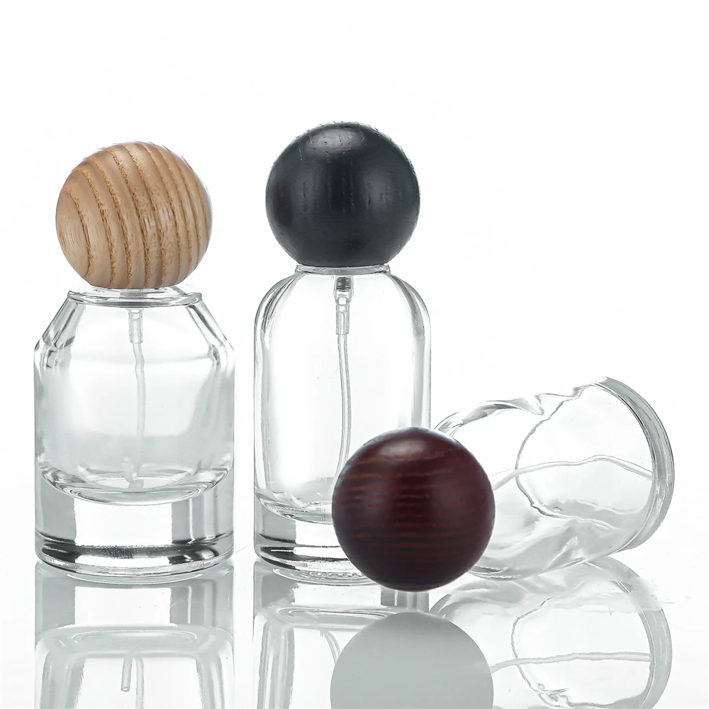 Cosmetic packaging Hot Sale  High Quality  Perfume Bottle empty spray packaging bottle with wooden lids