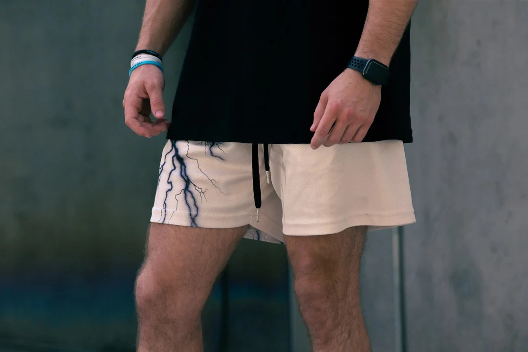 Summer Blank Sublimation Lightning Graphic Mesh Shorts for Men Running Shorts 5 inch inseam Custom Short Pants OEM ODM