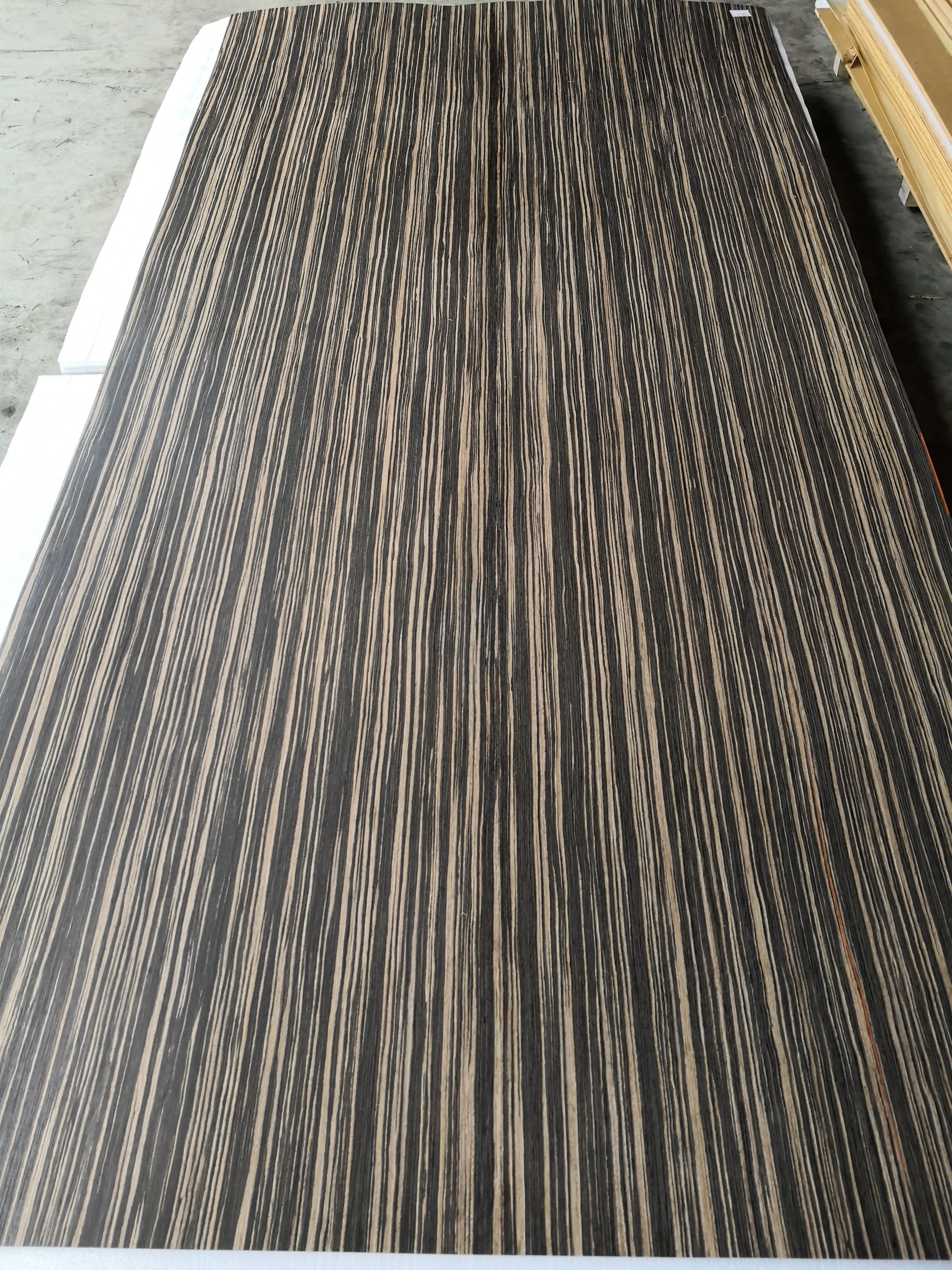 Fire Resistant same as sanfoot Panel Natural Wood Veneer for Life