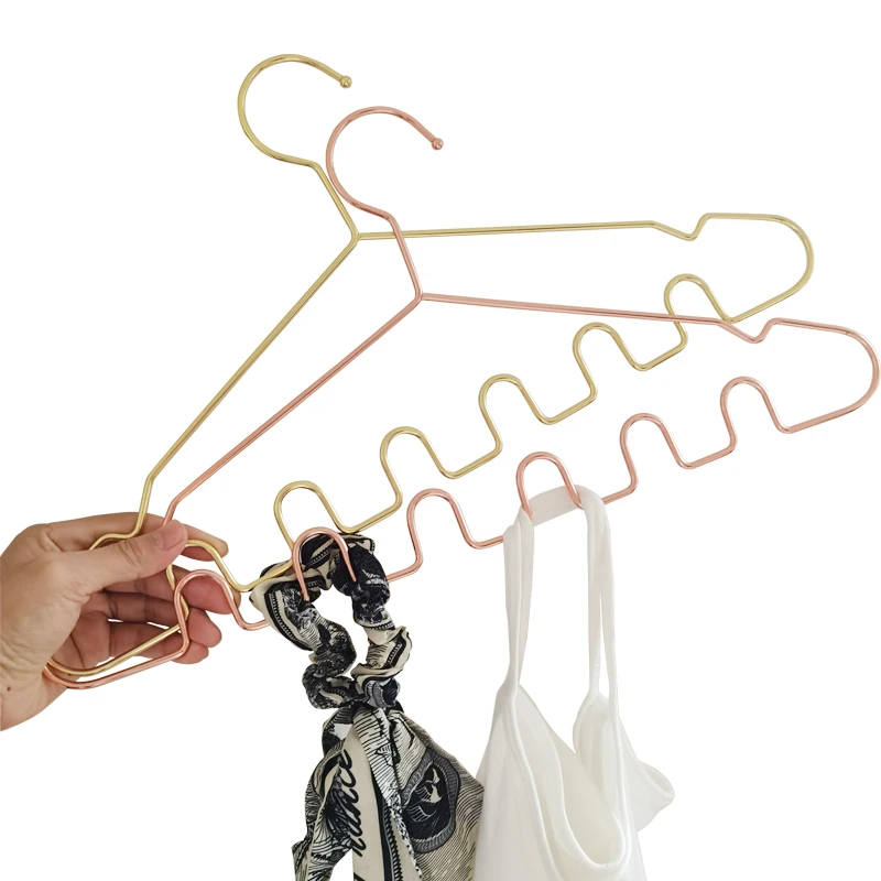 Metal Hanger Waved Shape Colored Clothes Hangers Closet Organizer Magic Space Saving Hanger for Home Use