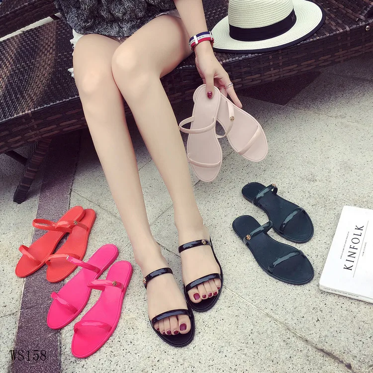 
Jelly Shoes Rainbow Summer Sandals Female Flat Shoes Casual Ladies Slip On Women Candy Color Peep Toe Beach Shoes 