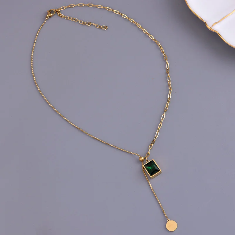 Retro Emerald Stitching Clavicle Chain Niche Adjustable Necklace Cold Wind Titanium Steel Necklace