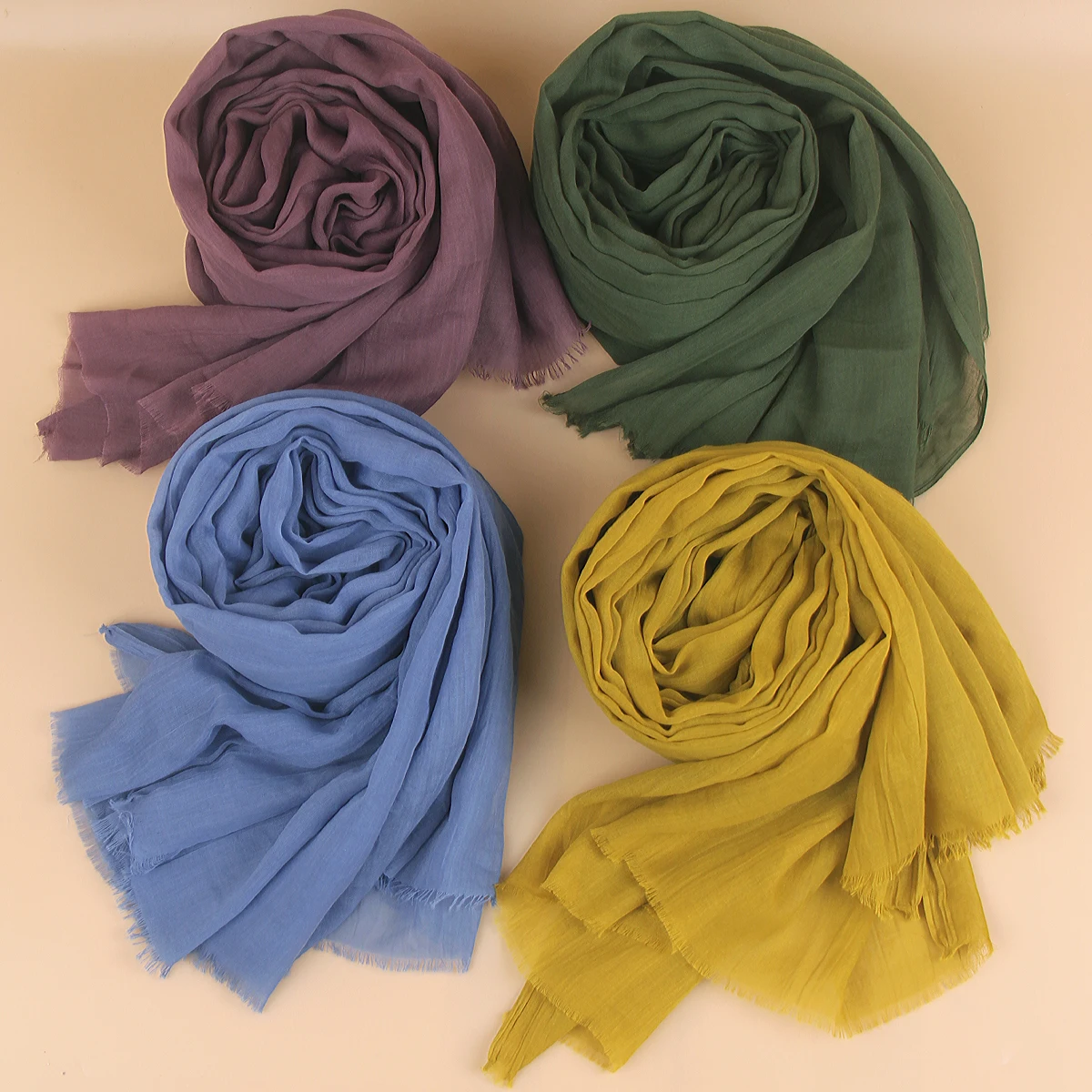 High quality solid color soft and comfortable pleated cotton hijab shawl daily use with sunscreen and breathable ladies scarf