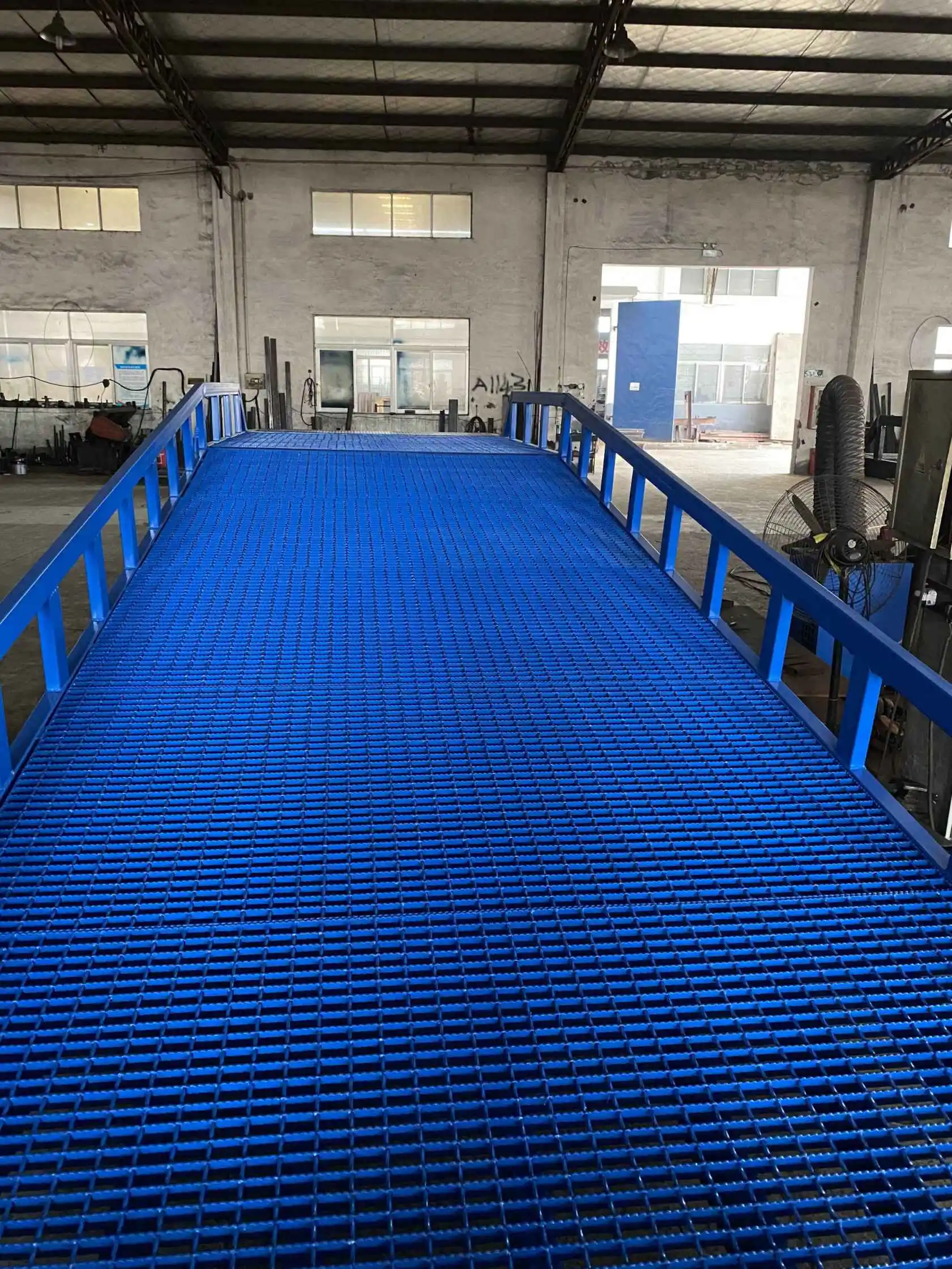 Aluminum Dock Ramp loading unloading cargo Ramp WELIFTRICH