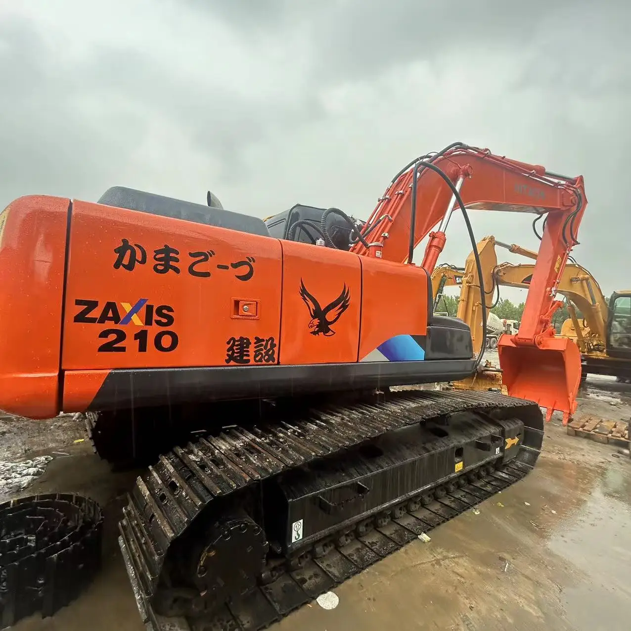 Новое поступление Подержанный гидравлический гусеничный экскаватор Hitachi ZX210 б/у тяжелая техника в наличии