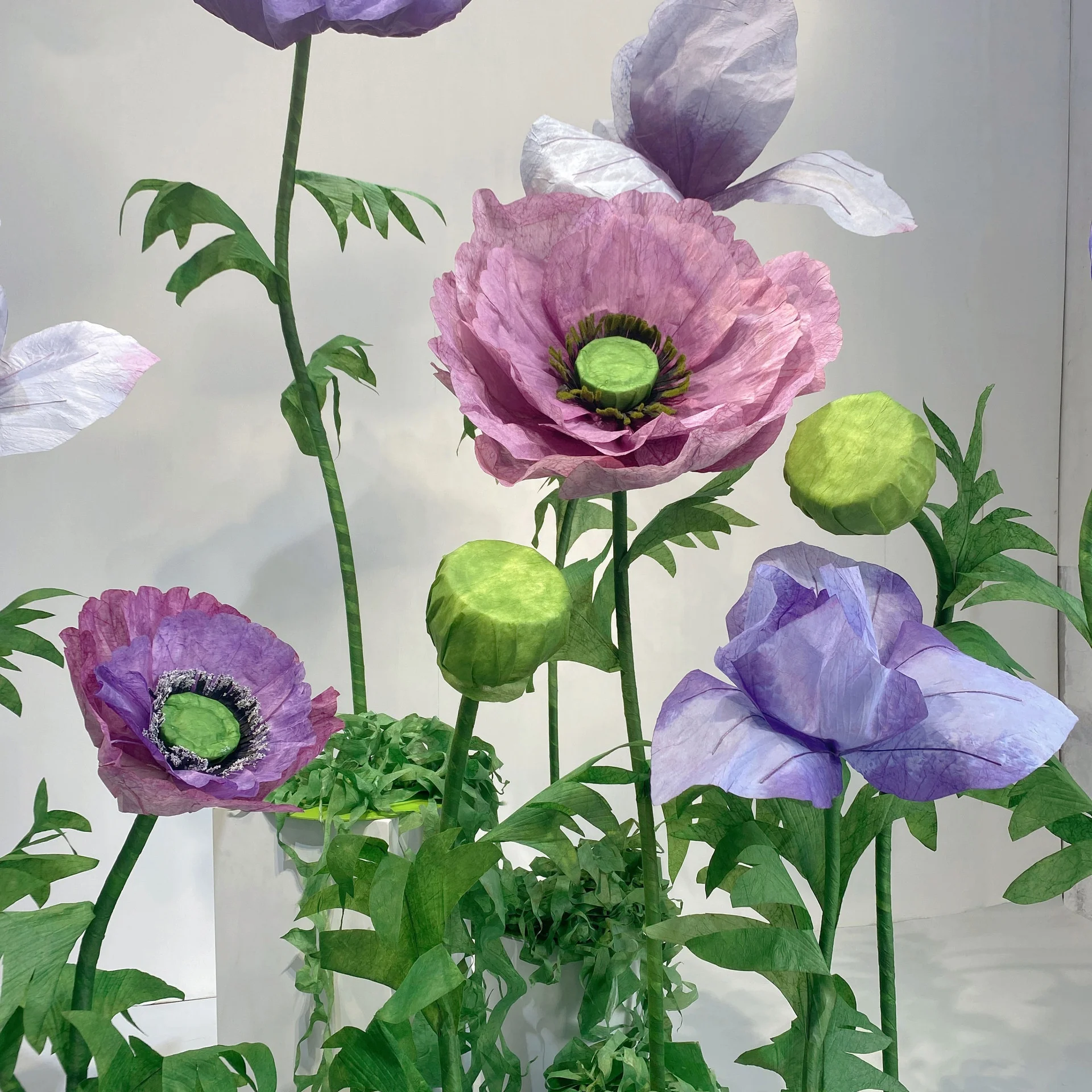 Wedding Party background stage decoration Customized Large Giant Yarn Flower Paper silk Artificial Giant flowers for Wedding