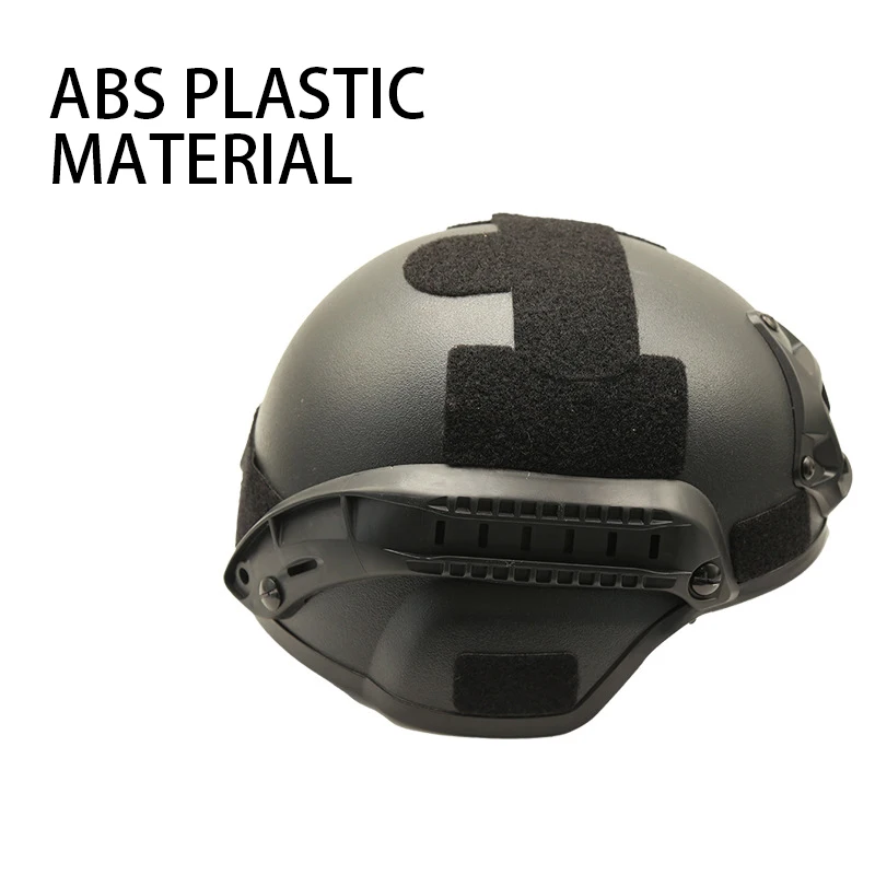 Manufacturers sell four colors lightweight CS game tactical helmet