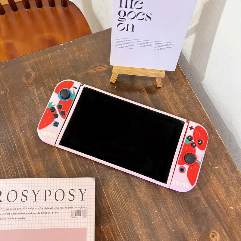 Cute Strawberry Bear Soft TPU PC Protective Cartoon Case For Nintendo Switch Game Card Case Console Accessories Cover Shell