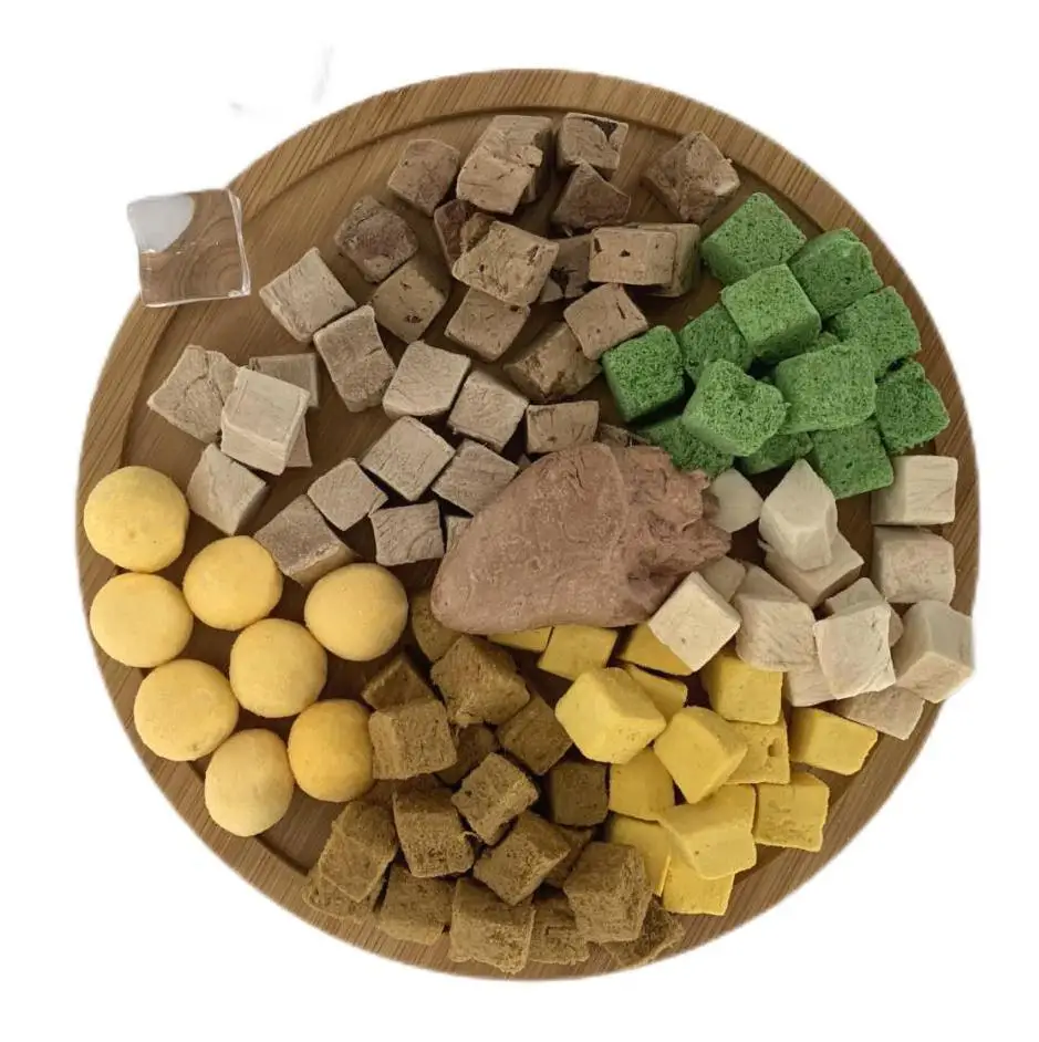 OEM ODM Pet Food 100% Freeze Dried 100g Chicken Meat Treats For Dogs and Cats Food  Pet Cat Dog Treats
