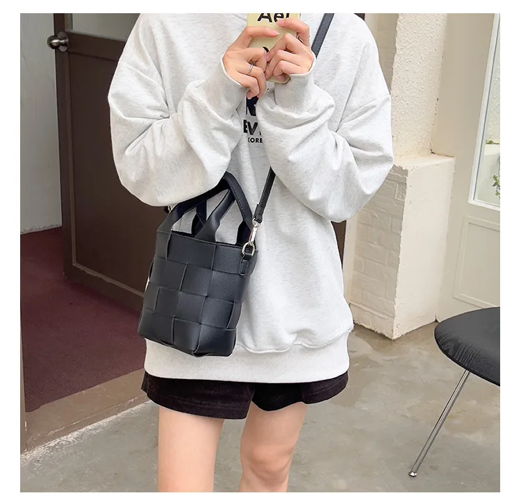 CPC Wholesale Fashion  Pure Color Crossbody Bag With PU Strap And Inner Bag For Ladies Elegant Waterbase PU Bag