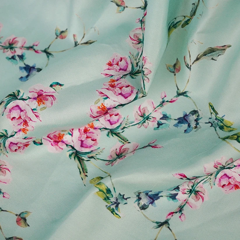 2024 Hot Selling 100% Polyester Silk Like High Quality Digital Printed Fabrics For Dress Garments