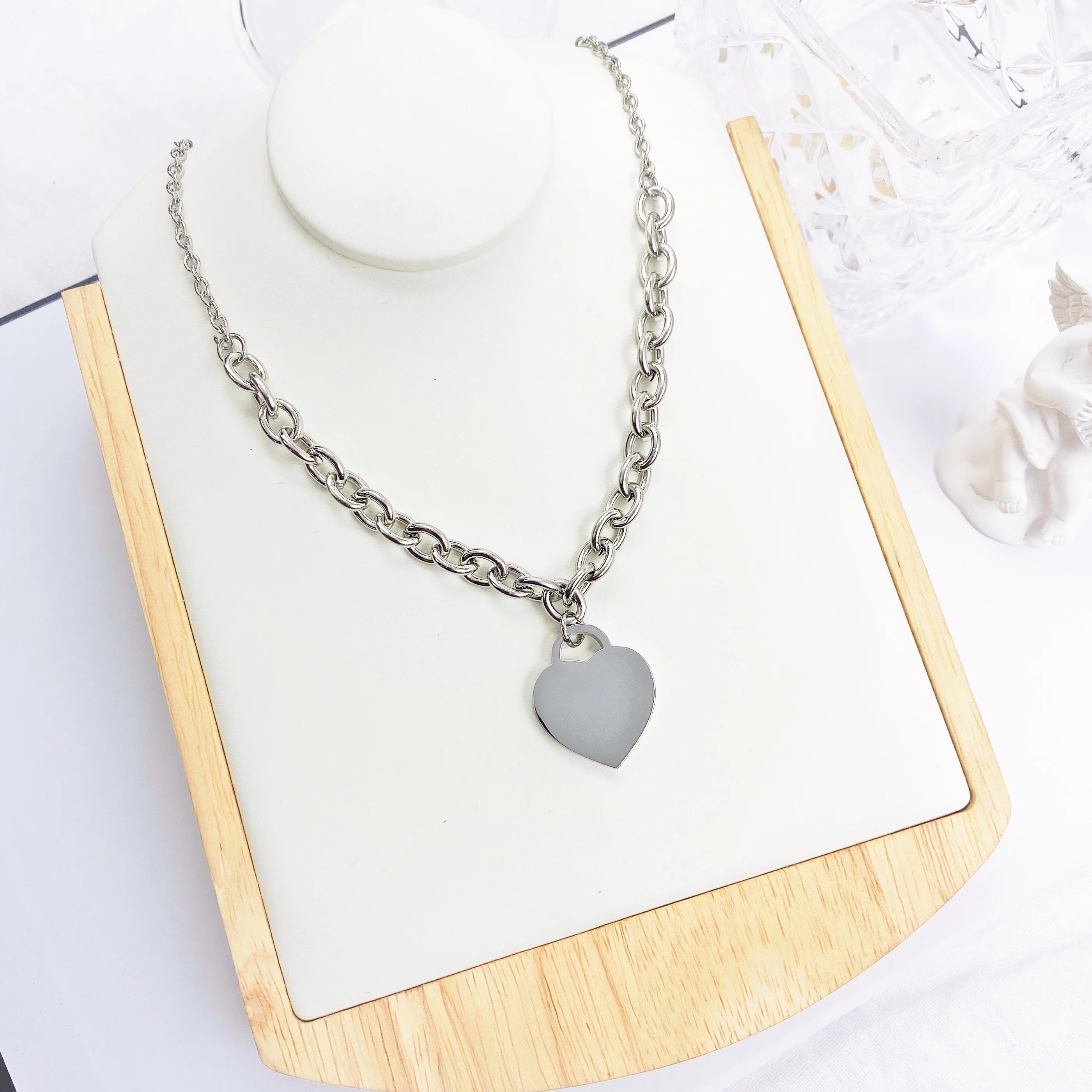 Surgical Steel Heart Pendant Necklace Lady Long Compound Chain Layer 18K Gold Necklace Jewelry Gift